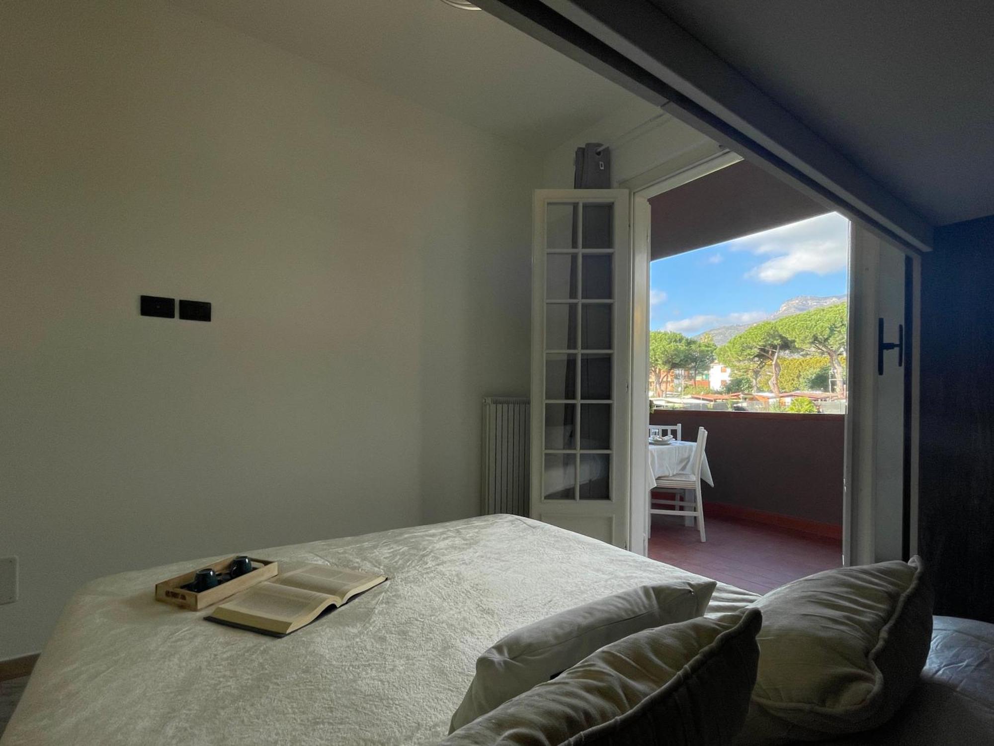 洛阿诺Il Gabbiano Bilocale Con Piscina, Garage E A/C.公寓 外观 照片